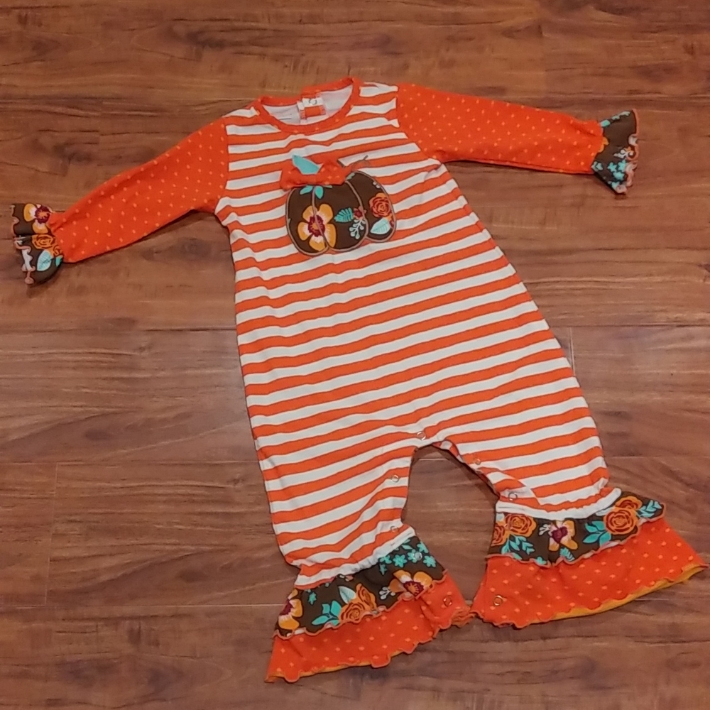 AnnLoren 12-18m Pumpkin One-Piece Outfit